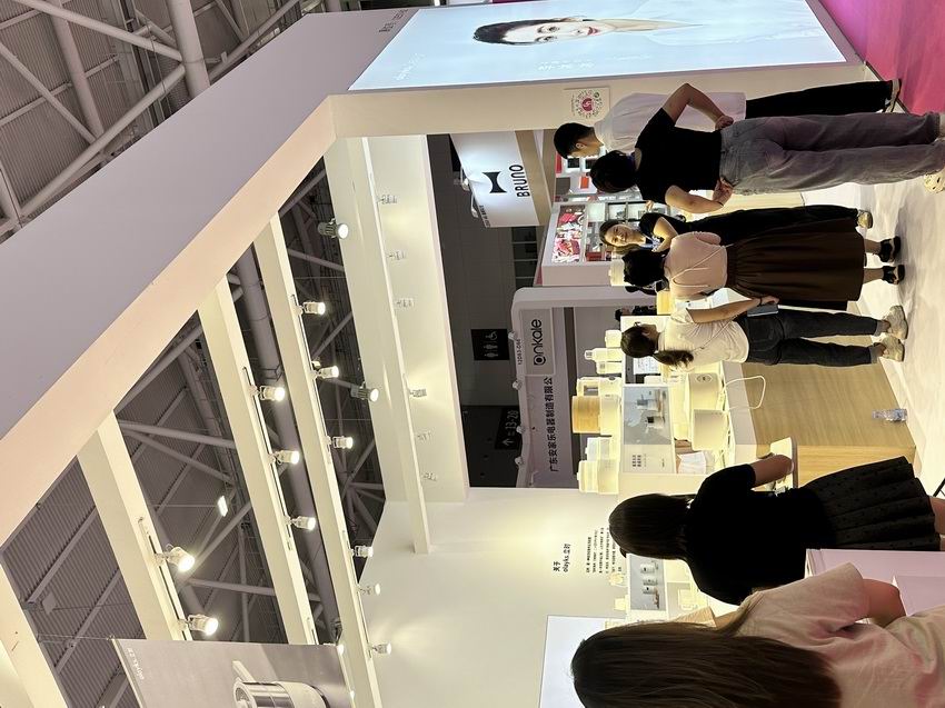 深圳礼品展搭建展台之二